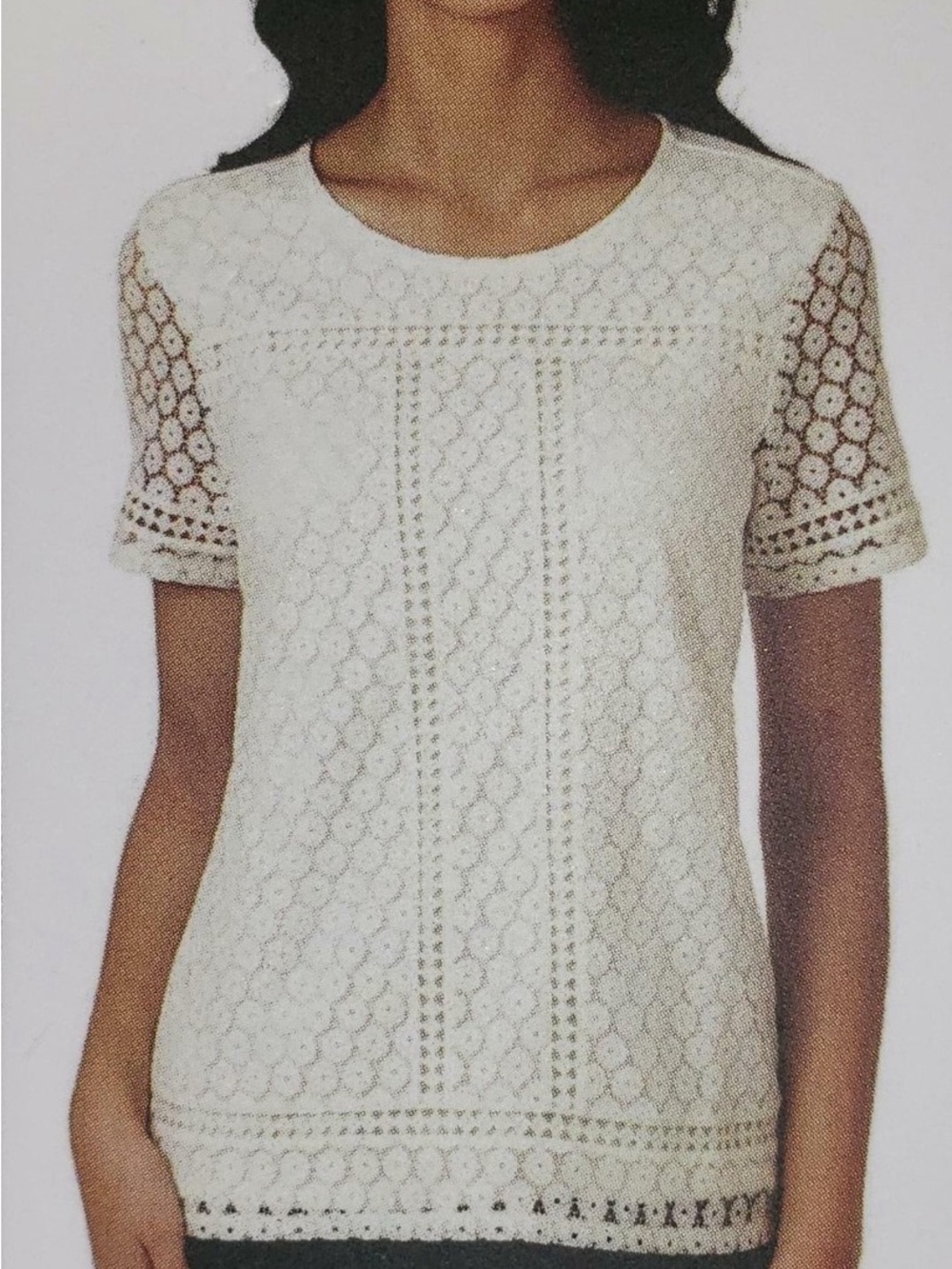 Badgley Mischka Cream Lace Short Sleeve Top Size M
